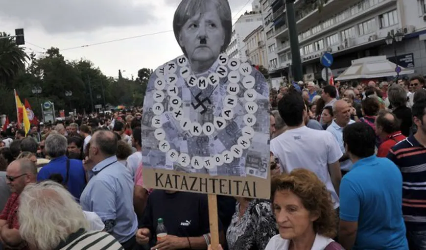 Gaze lacrimogene în Atena împotriva protestatarilor care o contestau pe Angela Merkel