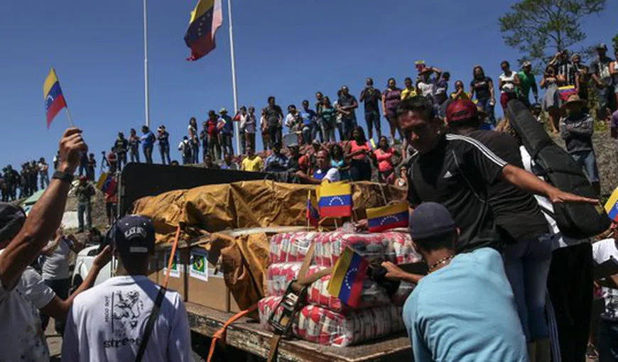 Venezuela, aproape de război: 167 de militari dezertori au trecut în Columbia. Maduro acuză SUA