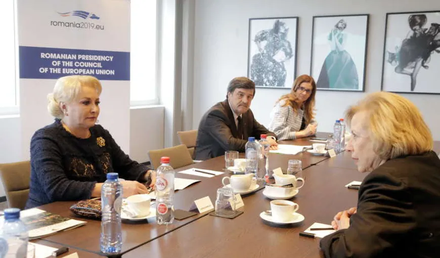 Premierul Dăncilă, întrevedere la Bruxelles cu secretarul general al Organizaţiei Mondiale pentru Restituirea Proprietăţilor Evreieşti
