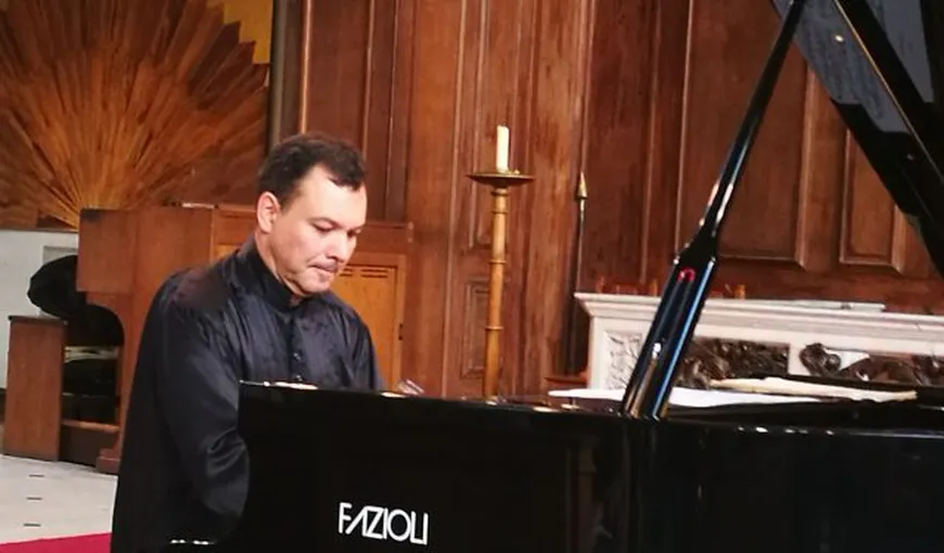 Pianistul Nicolae Dumitru, în recitalul „Culori şi umbre” de la Ateneu