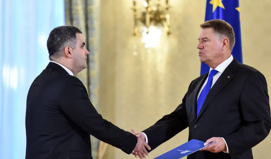 Disputa dintre MApN şi Klaus Iohannis pe tema numirii şefului Statului Major ajunge la CCR