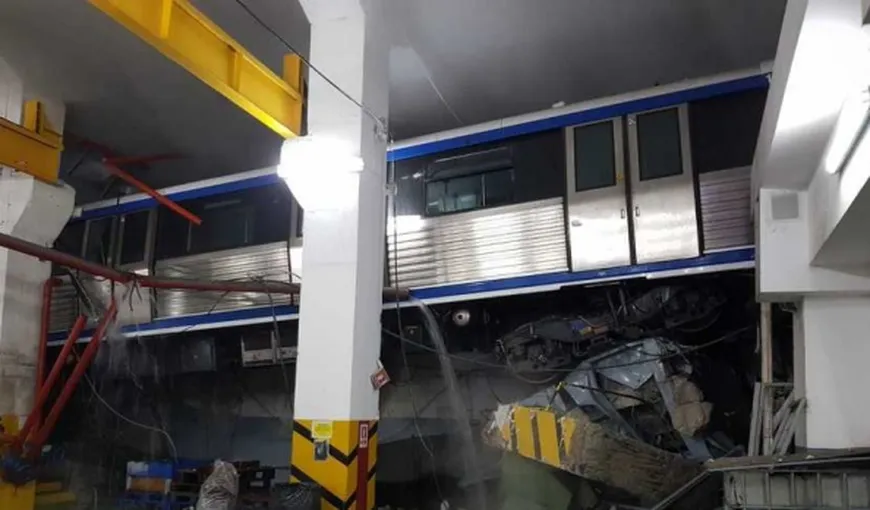 Anunţul Metrorex după ce o garnitură de metrou a rupt parapetul de protecţie la depoul Berceni