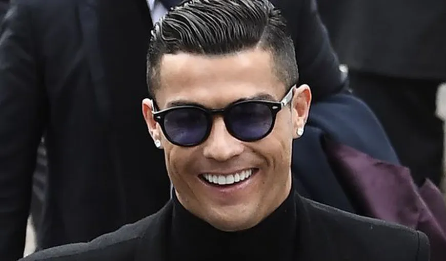 Cristiano Ronaldo şi-a deschis o clinică de transplant de păr, în Spania. Cât costă tratamentul şi cât durează VIDEO