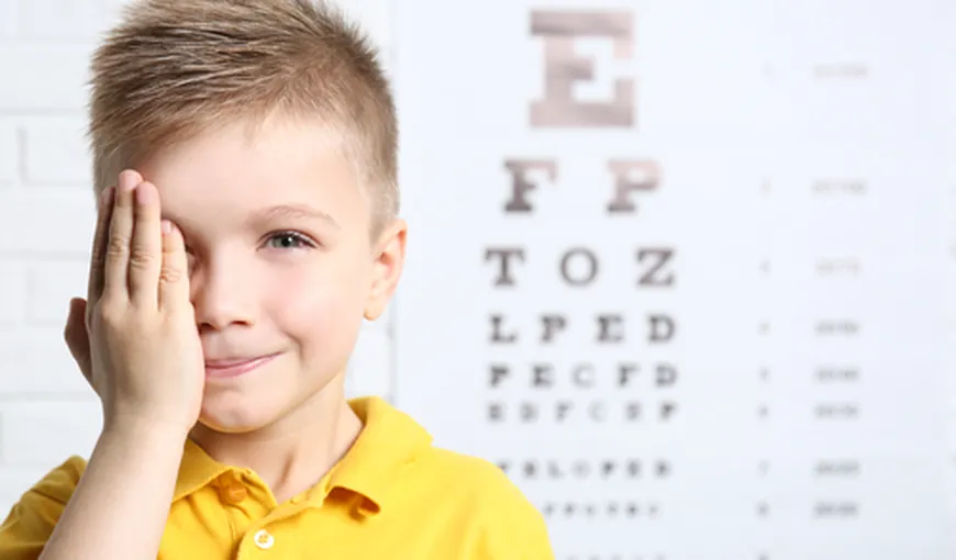 Un fals medic oftalmolog din Cluj Napoca ar fi operat, timp de 10 ani, fără să aibă acest drept