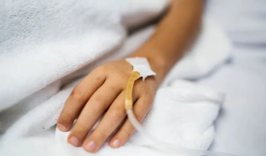 A fost confirmată prezenţa meningococului în sângele fetei din Vaslui, care a murit