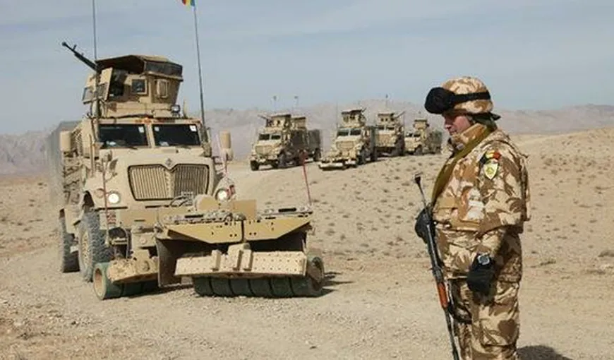 4 dintre militarii români răniţi în Afganistan au fost externaţi, al cincilea a rămas în spital