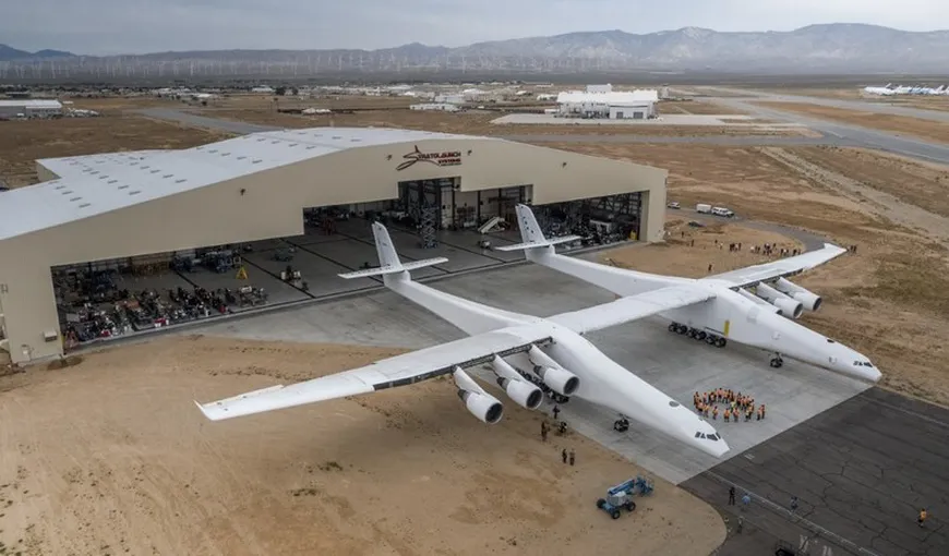 Cel mai mare avion din lume a efectuat primul său zbor. Imagini pentru istorie VIDEO