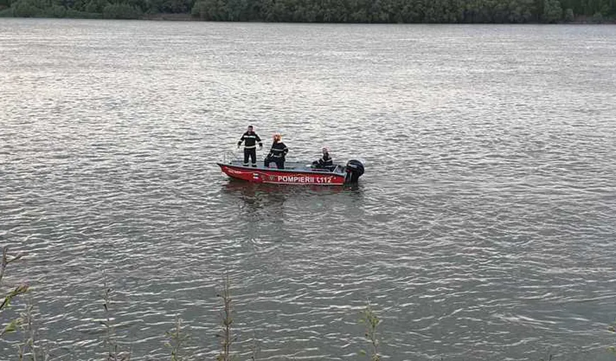 Copil de 14 ani, scos din Dunăre după mai multe ore de căutări. Băiatul a fost declarat mort la spital