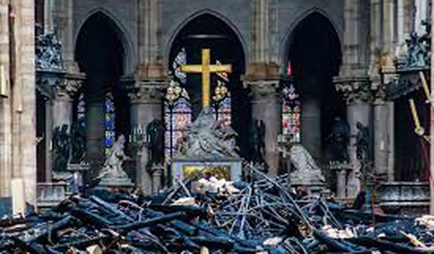 Chile trimite cupru şi lemn pentru reconstrucţia Catedralei Notre-Dame