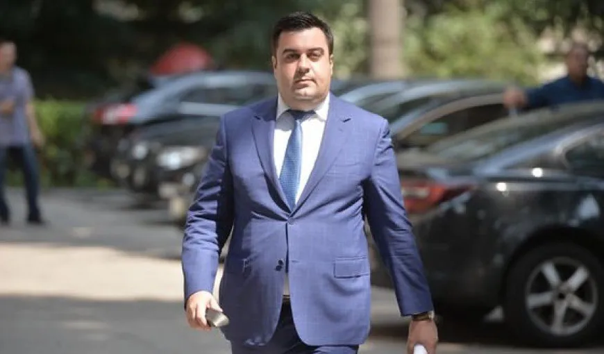 Ministrul Transporturilor, Răzvan Cuc, audiat la DNA. Este vorba de nişte denunţuri făcute de anumite persoane