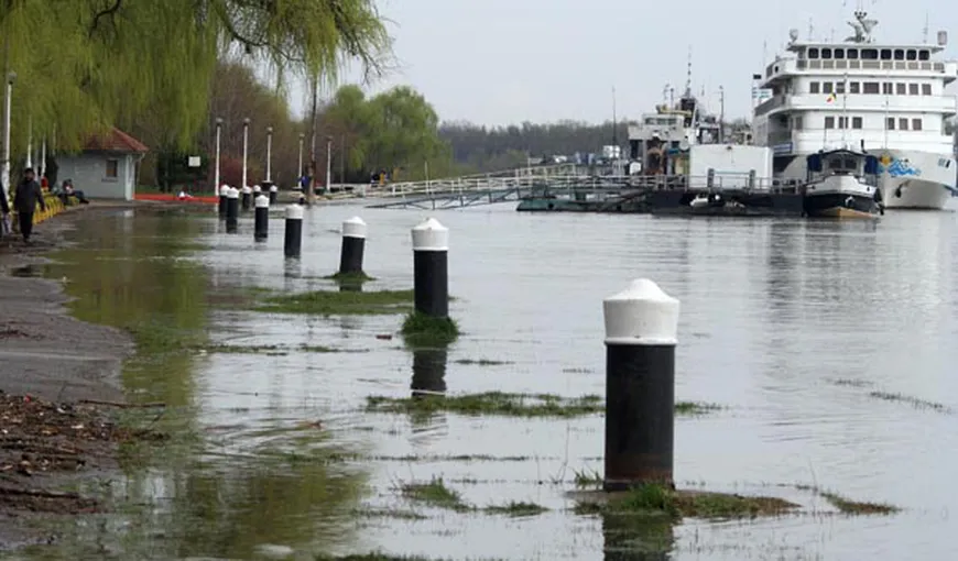 Alertă de inundaţii. Dunărea, la cote alarmante