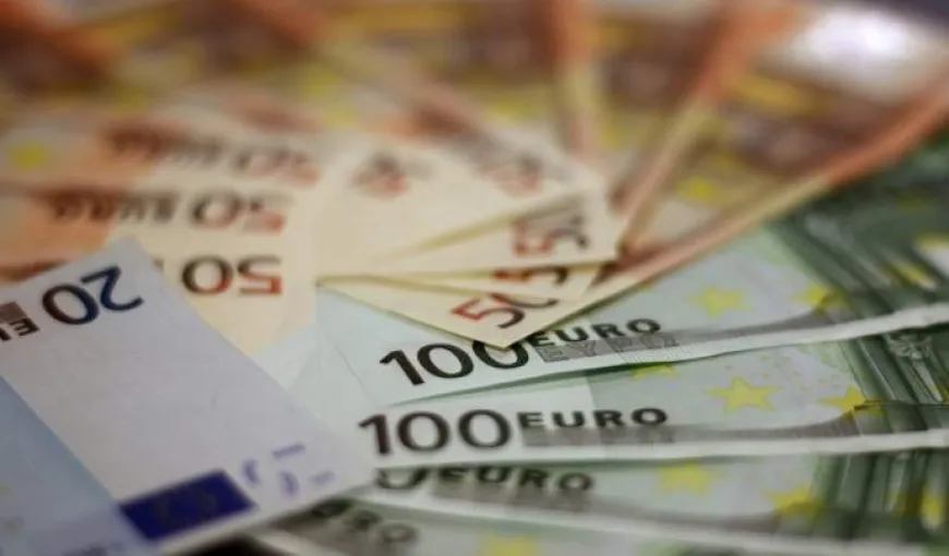 Leul se apreciază în faţa Euro. Dolarul american, la cel mai mare nivel din ultimii doi ani. Curs valutar BNR 2 aprilie 2019