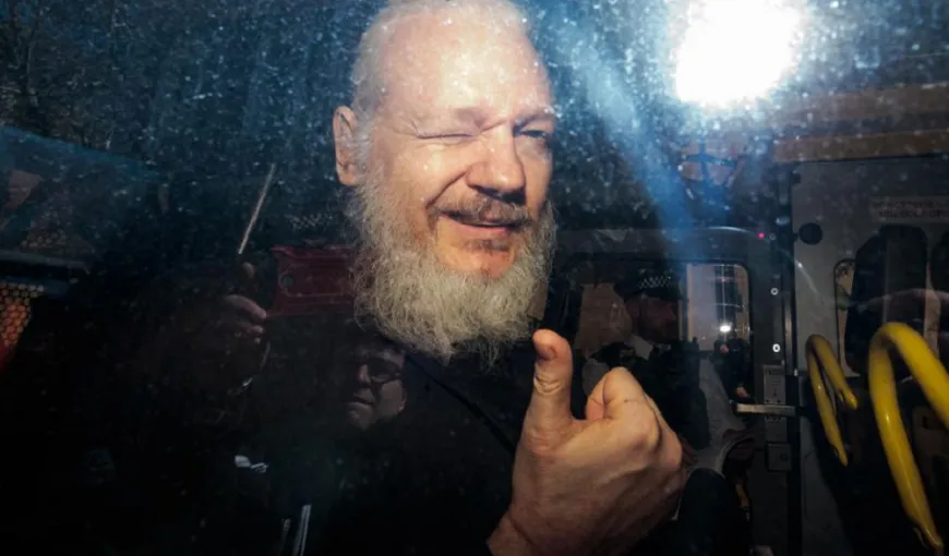 SUA îl acuză pe Assange de conspiraţie împreună cu Chelsea Manning. Ţinta este accesul la computerelor Pentagonului