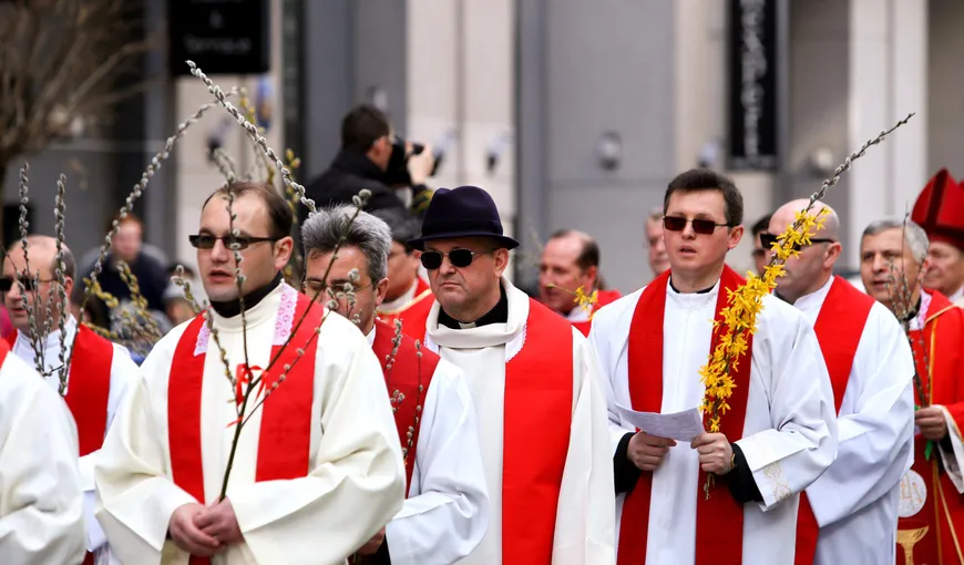 Restricţii de trafic în Bucureşti pentru procesiunea catolică „Duminica Floriilor”