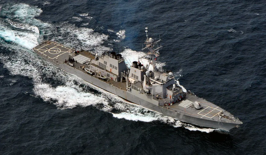 Rusia supraveghează distrugătorul american USS Ross care deţine rachete de croazieră Tomahawk