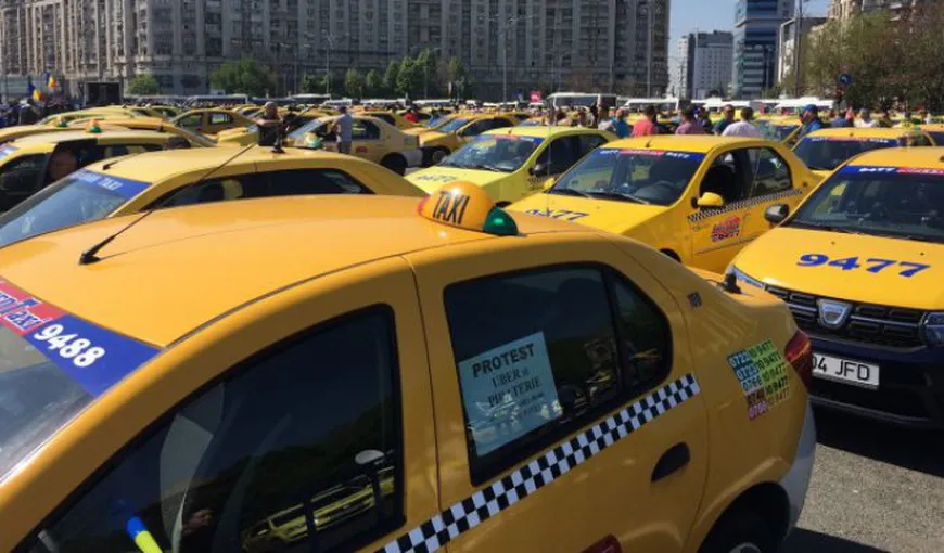 Taximetriştii, şantajaţi de patroni să meargă la mitingul de miercuri. Şoferii revoltaţi au publicat dovezile pe Facebook VIDEO