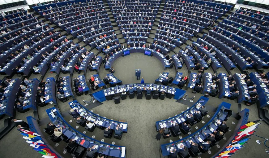 Parlamentul European şi-a început noua legislatură. Eurodeputaţii lui Farage s-au întors cu spatele în timpul imnului Oda Bucuriei