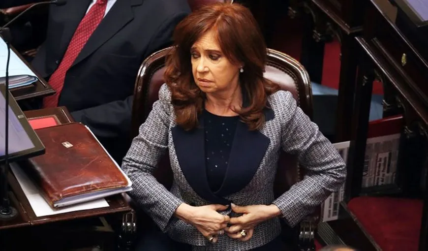 Fosta preşedintă a Argentinei, luată la bani mărunţi de către justiţie în afaceri cu contracte publice