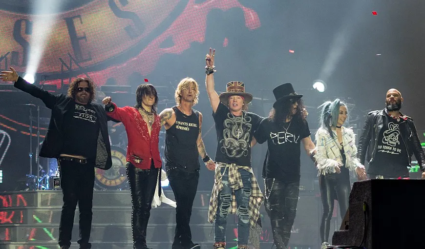 Grupul Guns N’ Roses a dat în judecată un fabricant de bere din Colorado. Care este motivul