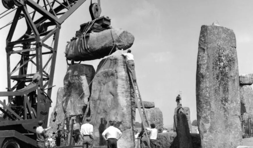 O bucată de piatră din Stonehenge a fost returnată sitului după 60 de ani