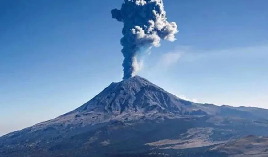 Explozii înregistrate în urma erupţiei unui vulcan puternic. Haos total