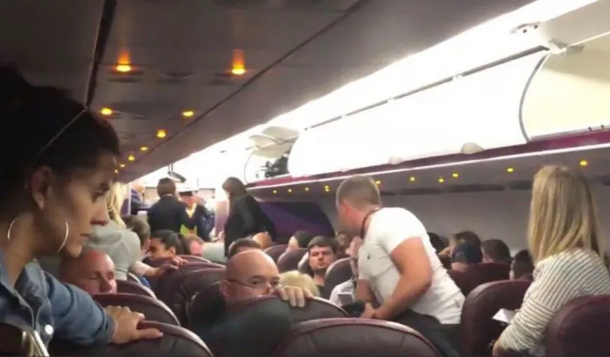 BĂTAIE în AVION. Scene de groază într-un avion al companiei Wizz Air. Cum au reacţionat PILOŢII