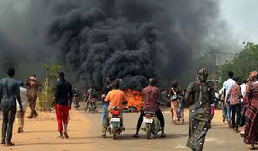 Tragedie în Nigeria. O conductă de petrol a explodat făcând zeci de victime