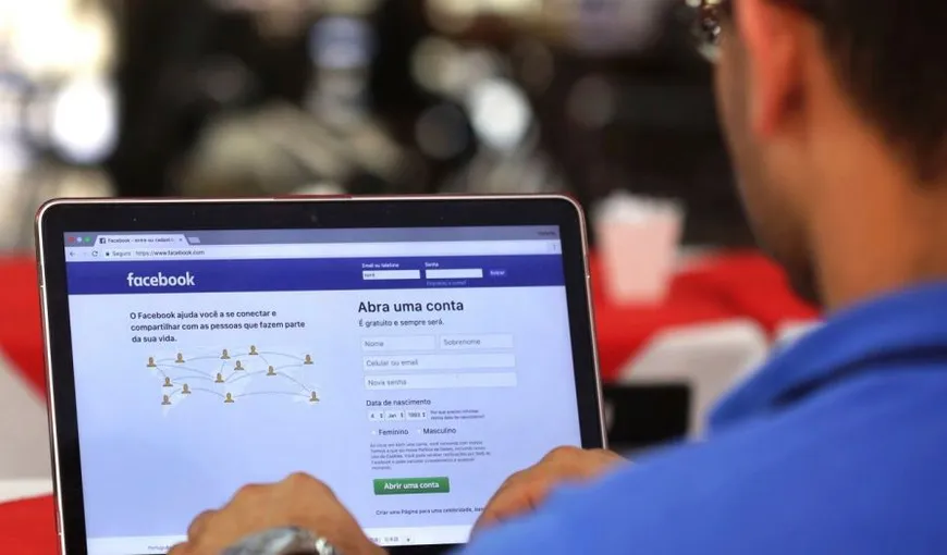 Oficial Facebook: O „operaţiune de mentenanţă” a provocat accidental întreruperea funcţionării