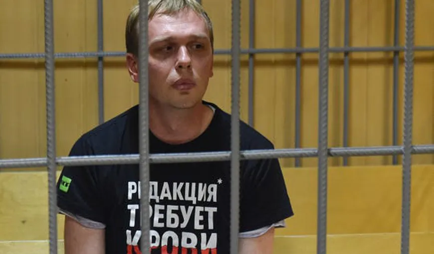 Presa din Rusia îl susţine pe jurnalistul de investigaţie Ivan Golunov în arest la domiciliu. Este pasibil de o pedeapsă de 20 de ani