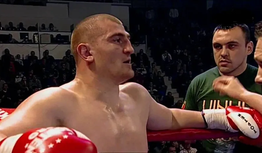 Cătălin Moroşanu, dus de URGENŢĂ la SPITAL după victoria cu Daniel Sam. Lovitura care l-a făcut KO