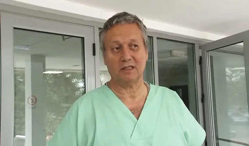 Medicul scandalagiu a fost data afară de la spitalul din Craiova. „M-am amuzat, am filmat momentul, e magistral” VIDEO