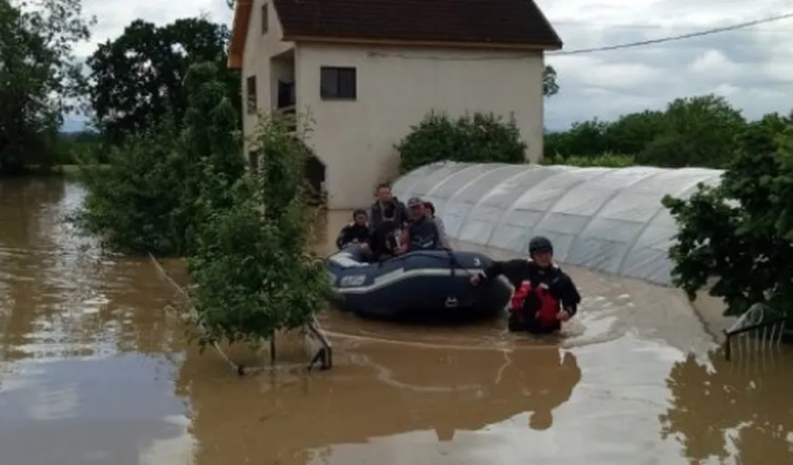 Inundaţiile au făcut ravagii şi prin vecini. Oraşe din Serbia sunt sub stare de urgenţă, imagini apocaliptice din Bulgaria VIDEO