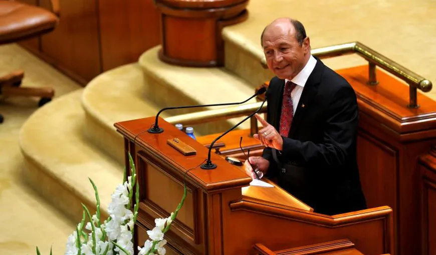 Traian Băsescu şi-a dat demisia din Senat. El pleacă în Parlamentul European. Cine mai părăseşte Senatul