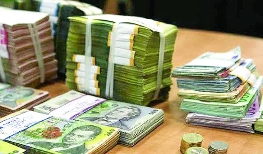 Ministerul de Finanţe a împrumutat joi 400 de milioane de lei de la bănci