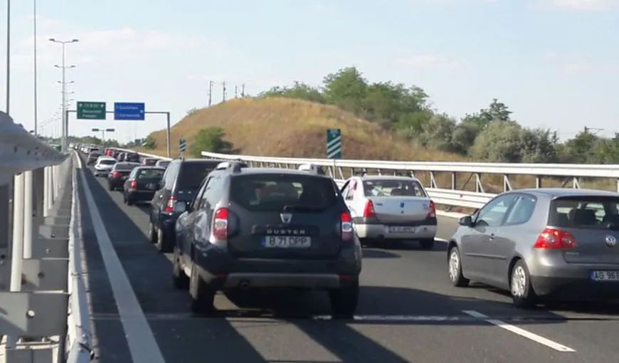 Trafic aglomerat pe sensurile către Capitală ale autostrăzilor A2 Bucureşti-Constanţa şi A1 Piteşti-Bucureşti. Se circulă în coloană