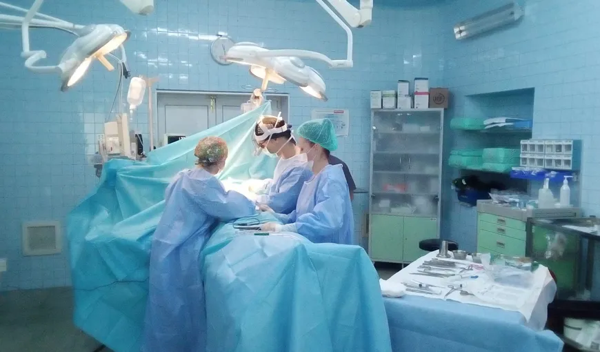O nouă tragedie în România, a murit pe masa de operaţie. „Doctorul o spus că operaţia a fost reuşită”