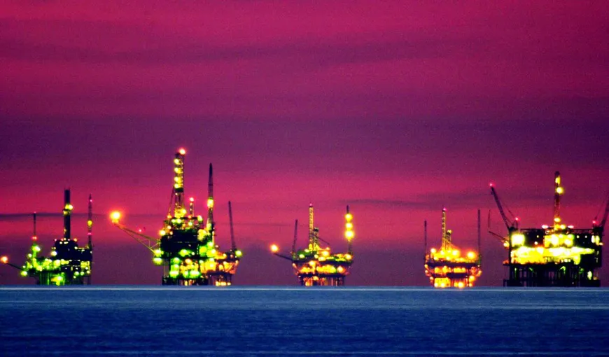 România deschide cursa pentru petrolul din Marea Neagră: un milion de km pătraţi, scoşi la concesionat