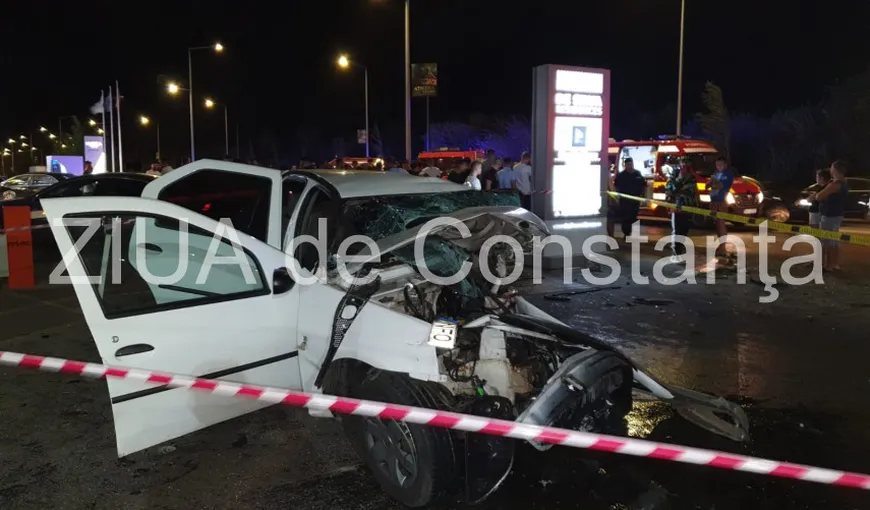 Un mort şi doi răniţi, după ce două maşini s-au ciocnit în Mamaia VIDEO