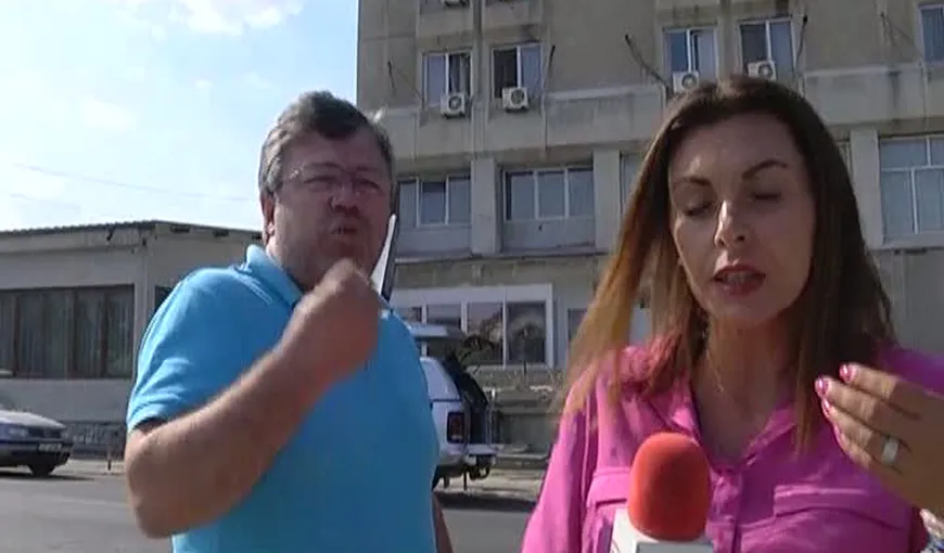 Jurnaliştii România TV, agresaţi la Caracal de un apropiat al lui Dincă VIDEO