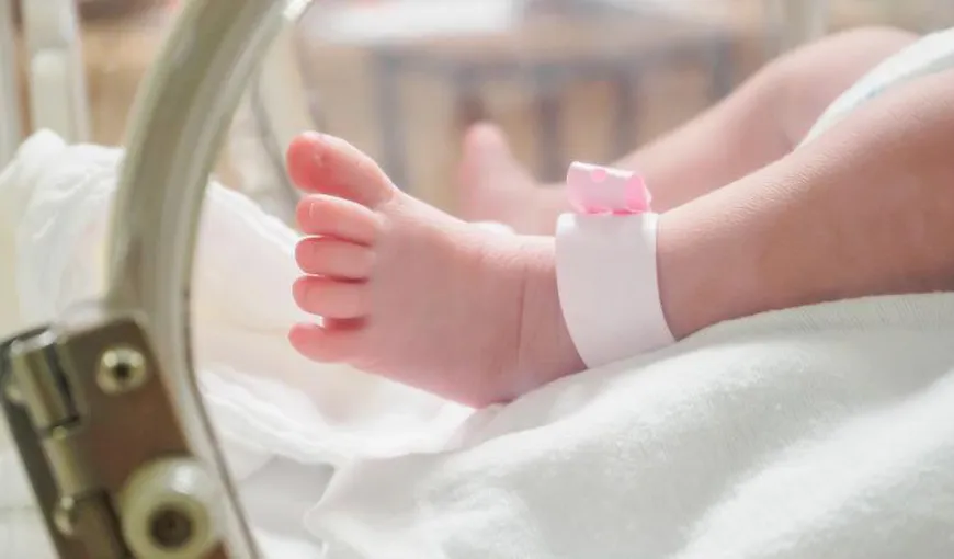 Caz miraculos în Cehia: O femeie aflată în moarte cerebrală de peste trei luni a născut un copil perfect sănătos