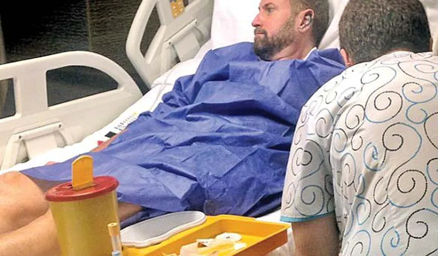 Cătălin Botezatu, pe patul de spital. A mers la control de rutină, dar medicii l-au internat de URGENŢĂ
