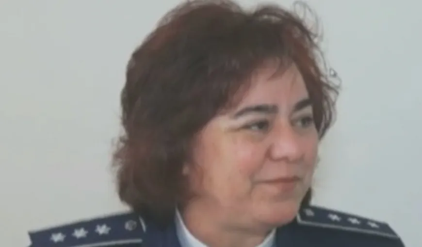 Violeta Mirea, şefa Poliţiei din comuna Alexandrei Măceşanu, cere să iasă la pensie. Soţul ei era şeful Poliţiei Caracal