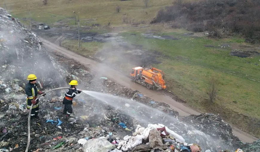 Incendiu la groapa de gunoi din Sighişoara. Populaţia, avertizată prin sistemul RO-Alert