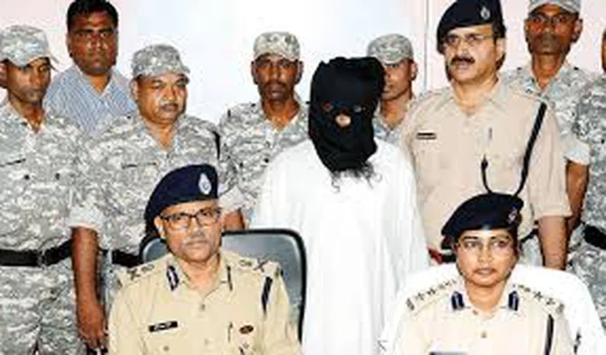 Cel mai căutat terorist al organizaţiei jihadiste Al Qaeda, Kalimuddin Mujahiri, prins în India