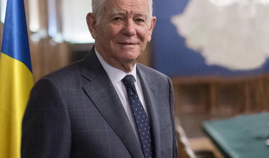 Teodor Meleşcanu rămâne preşedintele Senatului. CCR a amânat verdictul până după alegerile prezidenţiale