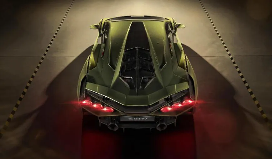 Lamborghini îşi prezintă prima maşină hibrid. Este cel mai rapid bolid al mărcii şi vor fi produse doar 63 de exemplare VIDEO
