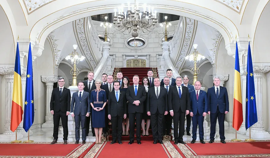 Klaus Iohannis a băgat în şedinţă miniştrii Guvernului Orban