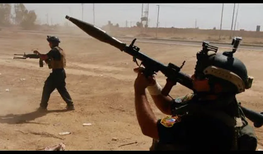 Lupte violente în Irak. Protestatarii s-au ciocnit violent cu forţele de securitate
