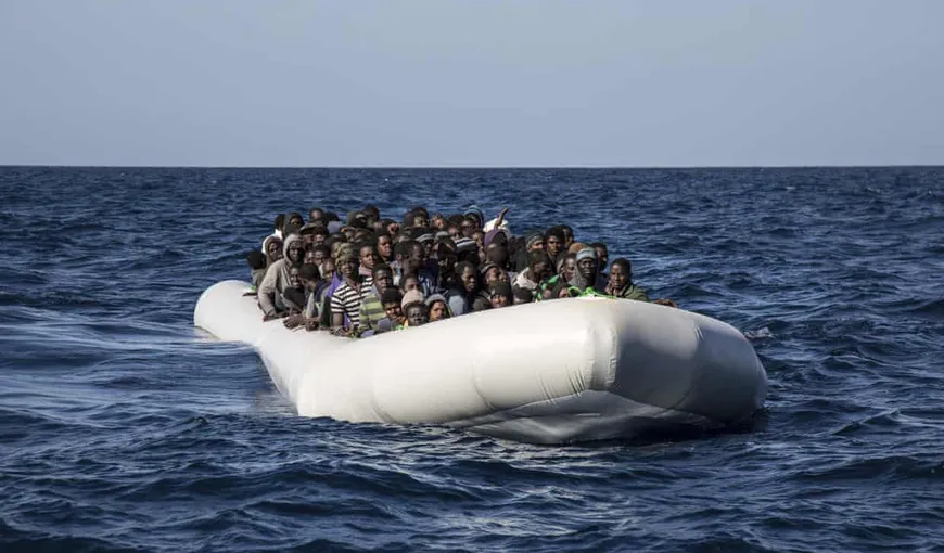 Navă scufundată, sunt cel puţin 57 de migranţi morţi. „Sunt femei şi copii, operaţiunile continuă”