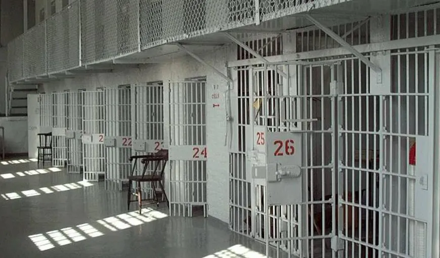 Un deţinut a încercat să evadeze din Penitenciarul Gherla, scobind peretele închisorii